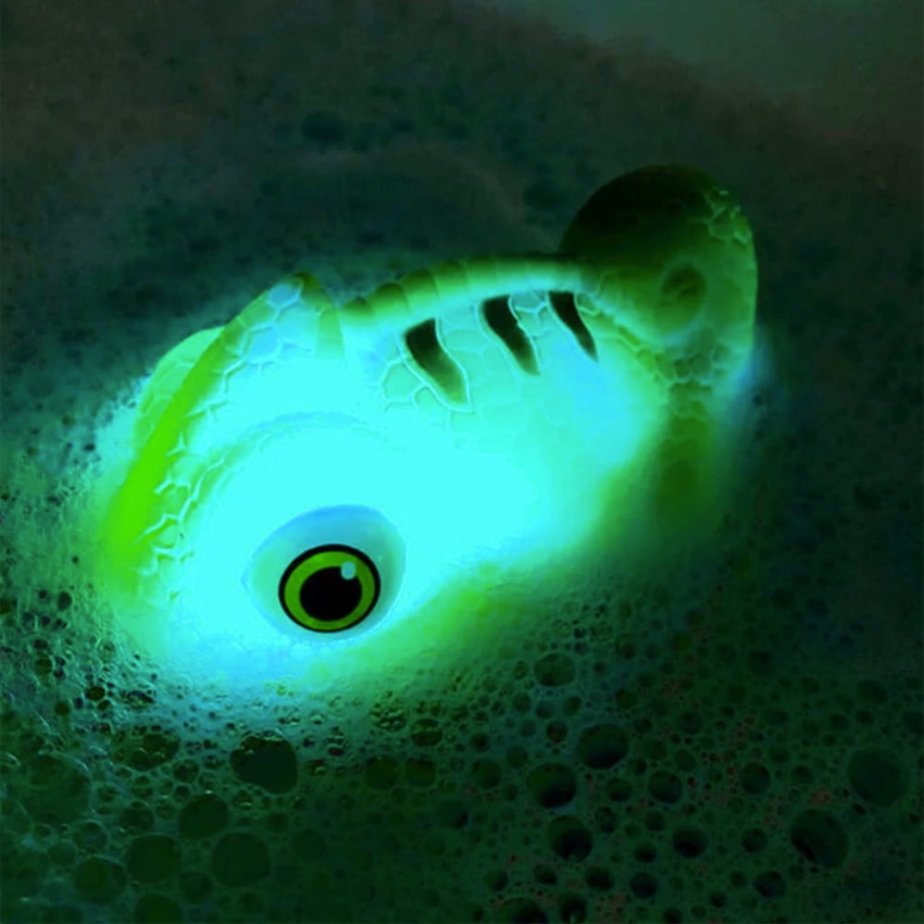 kameleon jaszczurka zabawka do wody plywajaca swieci.jpg