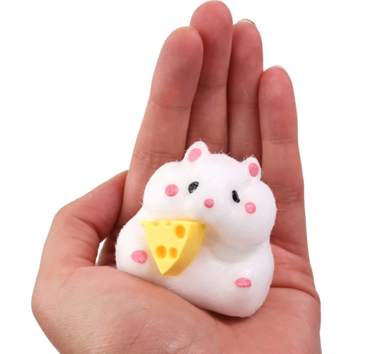 Myszka Chomiczek Gniotek Antystresowy Sensoryczny Squishy Stawscy 4.jpg